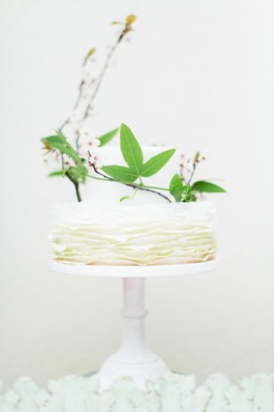 Свадебный стол с декором