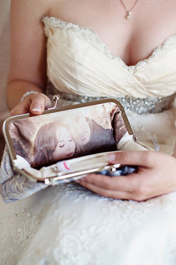 Клатч невесты с фото на подкладке