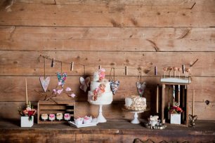 Сладкий стол на свадьбе