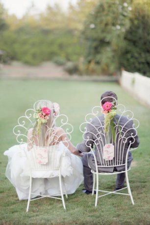 Фотосессия молодоженов в лесу