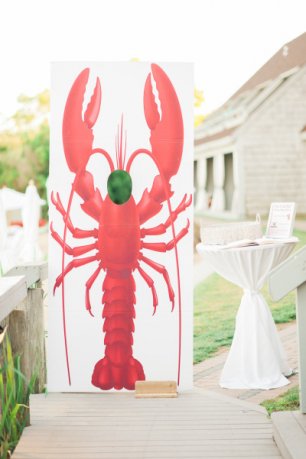 Необычная фотозона на свадьбе