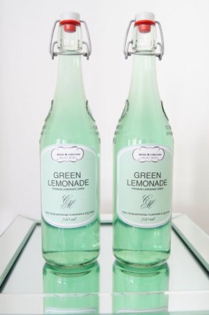 Лимонад в винтажных бутылках