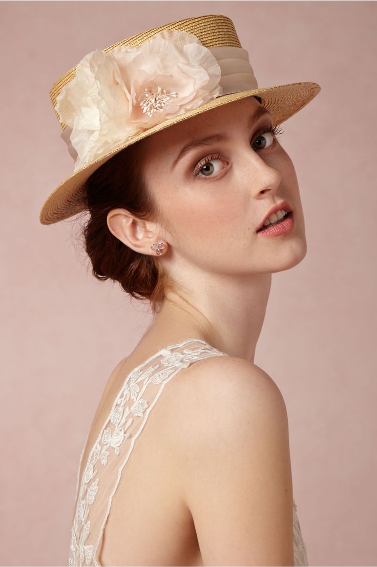 Соломенная шляпа - аксессуар невесты