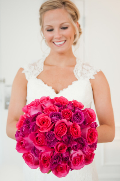 Букет невесты из роз разного цвета