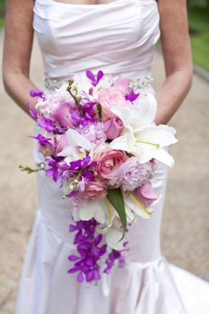 Каскадный букет невесты