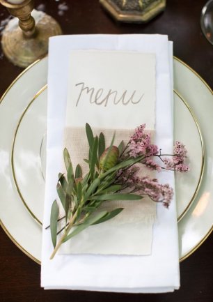 Меню с цветочным декором