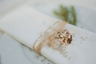 Лавандовая свадьба, кольца
