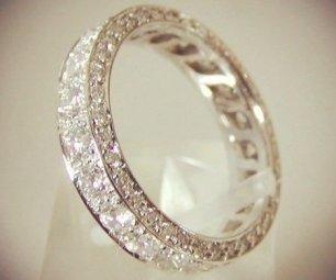 Обручальное кольцо