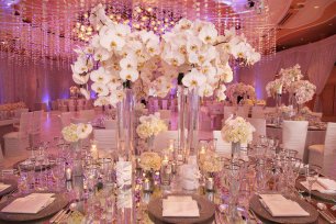 Оформление стола, Цветы в декоре