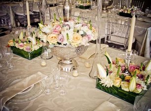 Оформление стола, Цветы в декоре