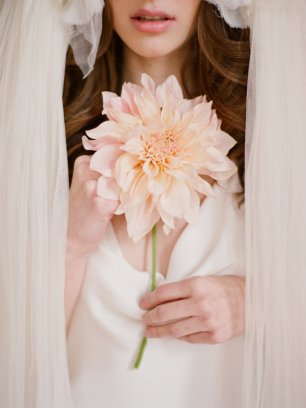 Свадебный букет невесты, Фата