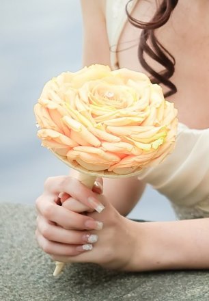 Свадебный букет-цветок