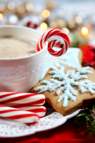 Горячий шоколад с печеньем