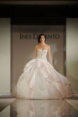 Платье невесты, Свадебное платье