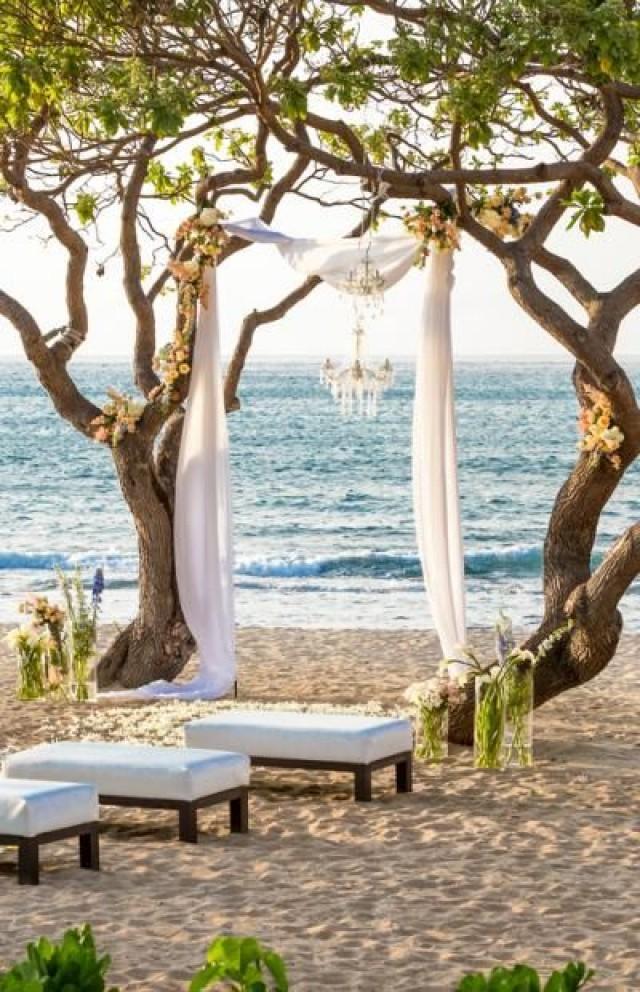 Пляж - прекрасное место для проведения свадебной регистрации