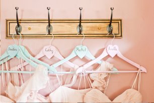 Платья подруг невесты