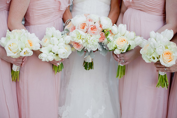 Букет для подружек невесты розовый-белый-зеленый