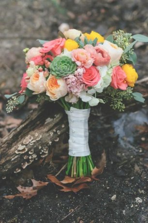 Красивый свадебный букет