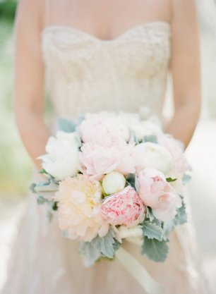 Воздушный свадебный букет