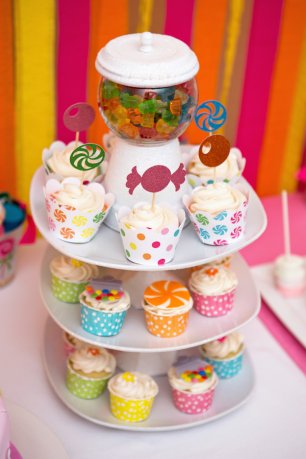 Яркие и вкусные кексы на свадьбу