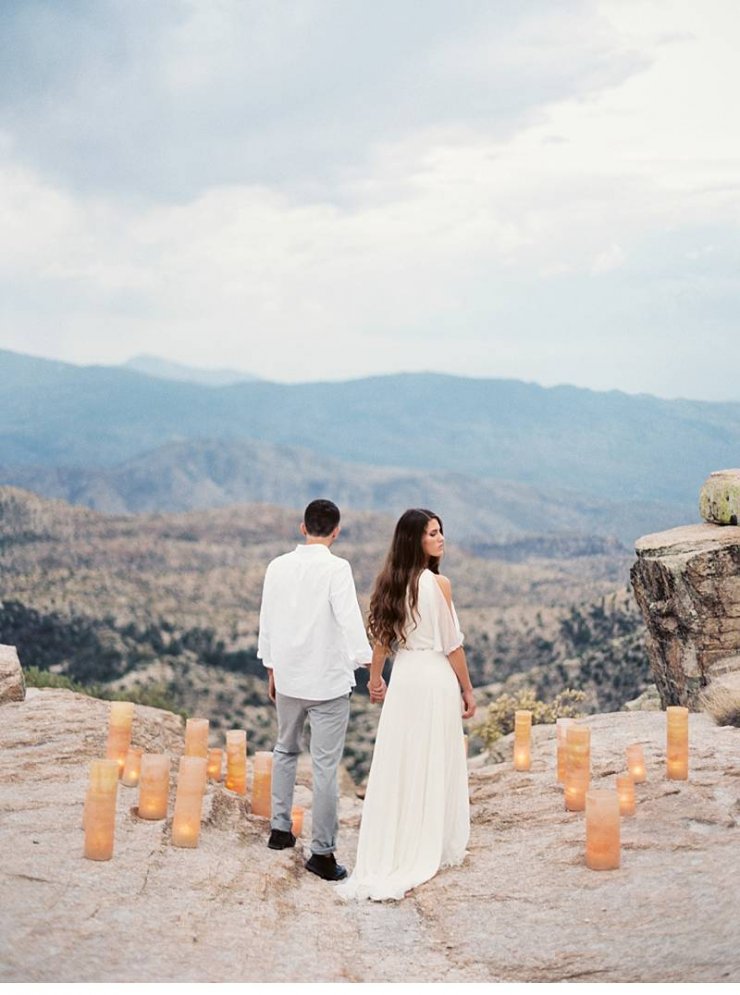 Свадебная фотосессия на вершине горы