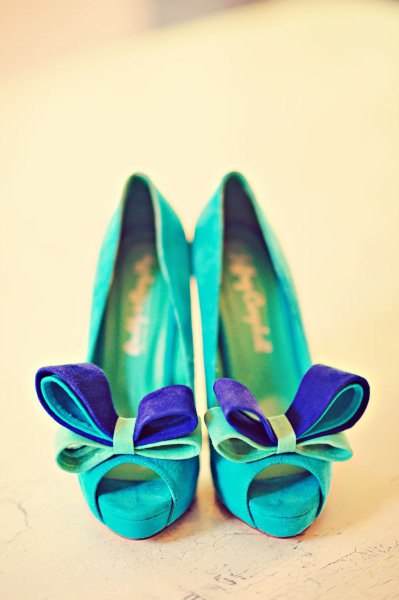 Обувь невесты: туфли в бирюзовом цвете