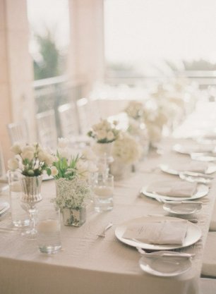 Оформление свадебного стола