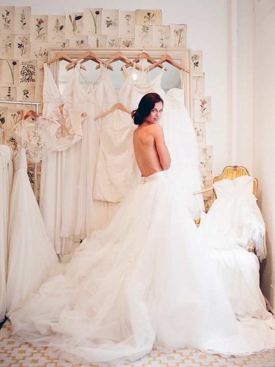 Примерить свадебное платье онлайн на свое