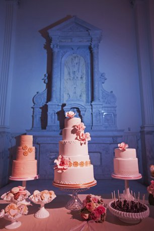 Свадебные торты с цветами