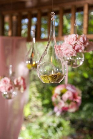 Свеча в банке как декор для места торжества