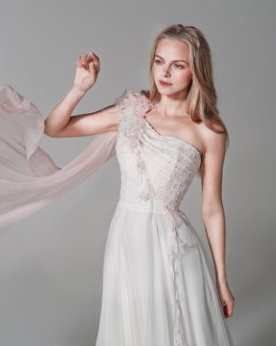 Воздушное платье невесты