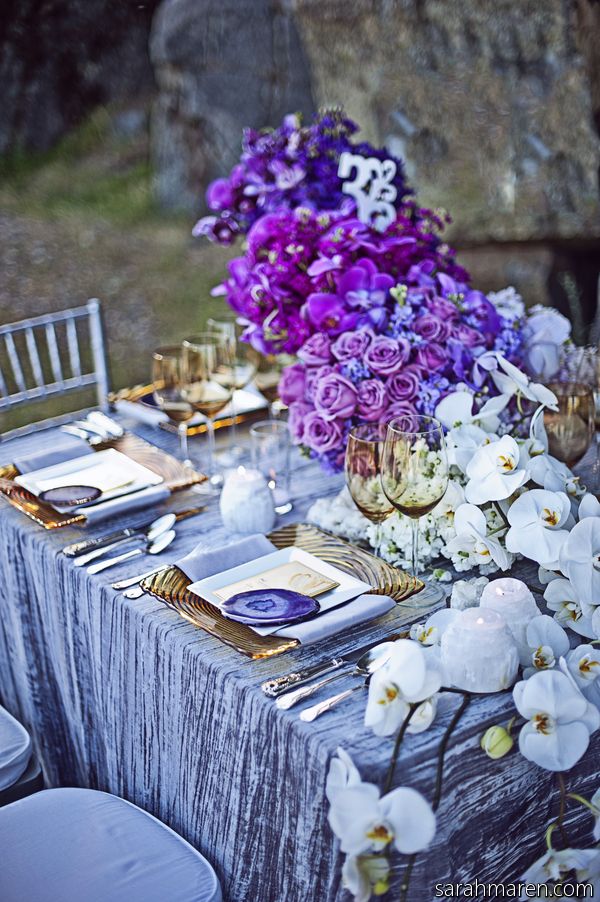 Фантазийное оформление свадебного стола,розы и орхидеи в декоре