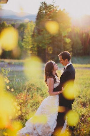 Свадебная фотосессия в поле
