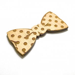 Удивительный галстук-бабочка из дерева