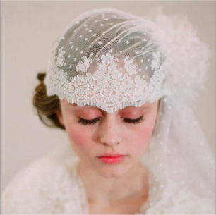 Нежная фата невесты