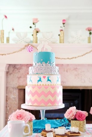 "Позитивный" свадебный торт