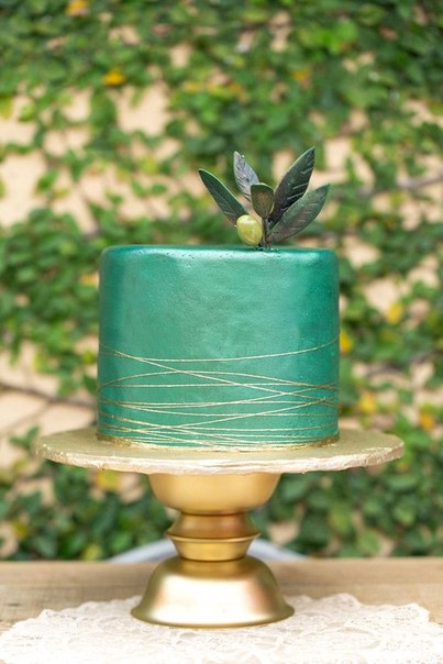 Свадебный торт в растительной тематике