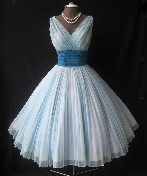 Платье невесты в стиле 50-х