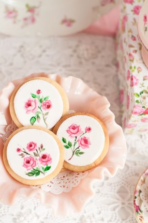 Печенья на сладком столе