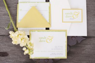 Классические приглашения в конвертах