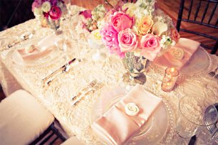 Красивое оформление свадебного стола