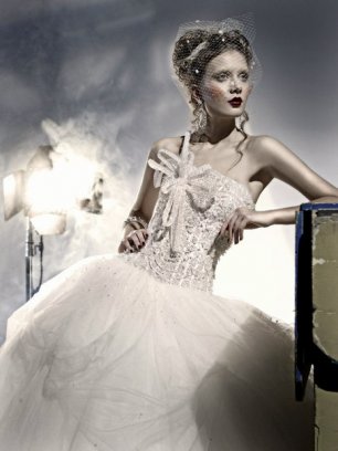 Платье невесты необычного кроя