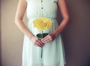 Альтернатива букету невесты - один цветок