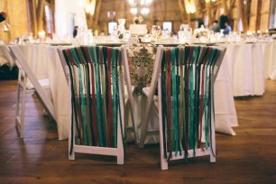 Декор стульев лентами