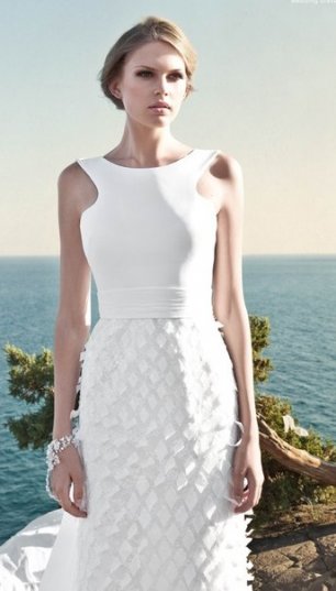 Фактурное платье невесты