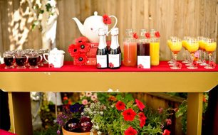 Разнообразный стол напитков