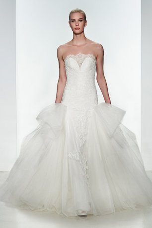 Платье невесты необычного кроя