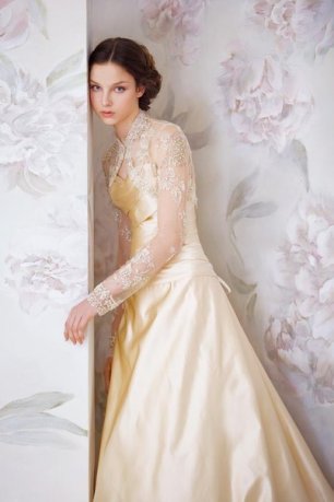 Платье невесты с болеро