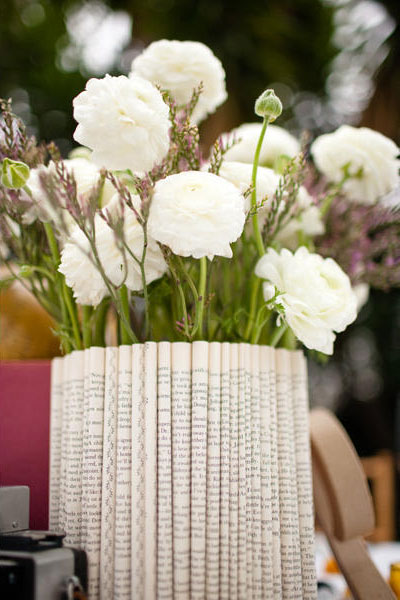 Необычная ваза для цветов