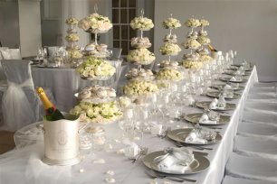 Оформление свадебного стола